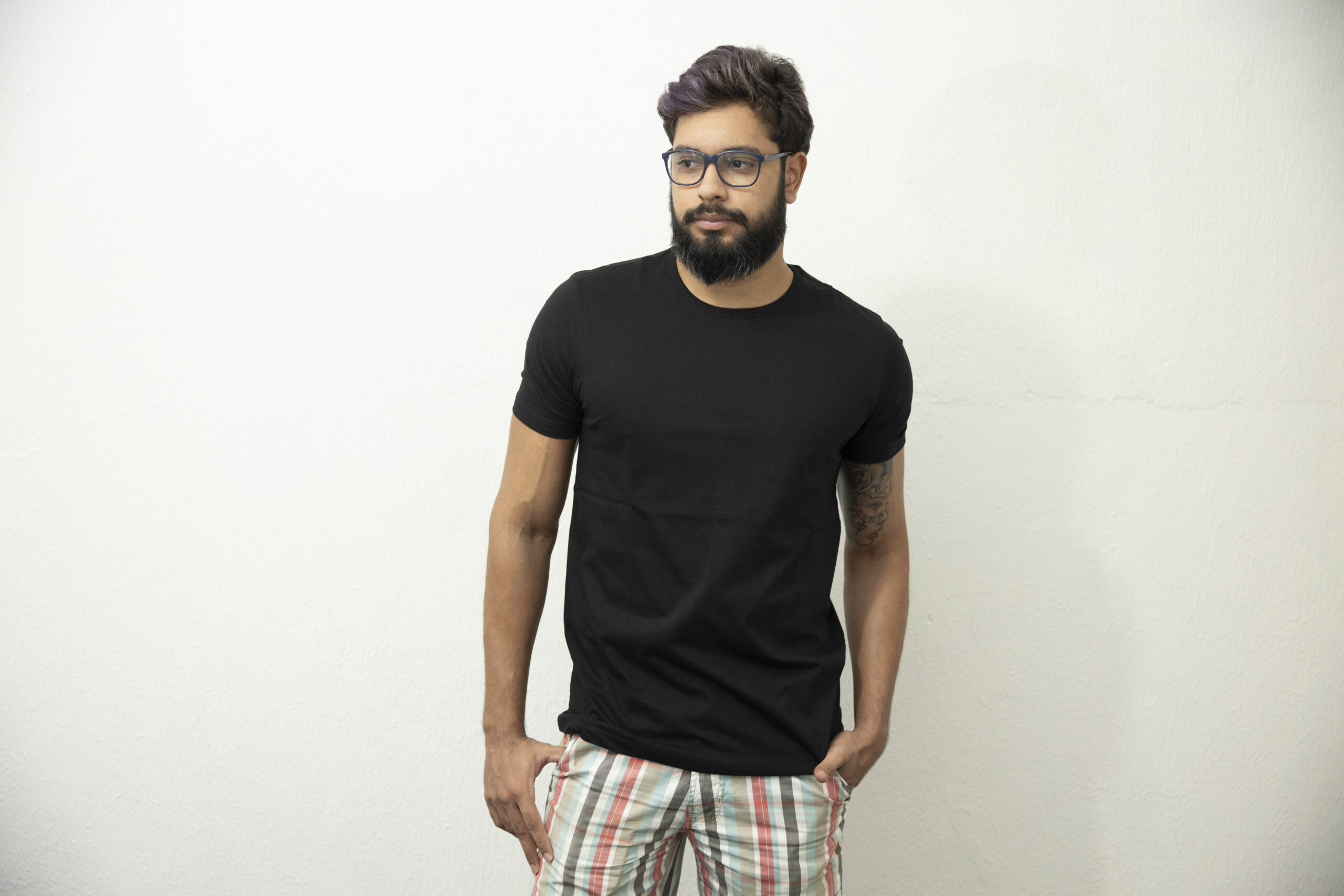 Pack Essencial: 12 Camisetas Tshirts Básicas para Revenda