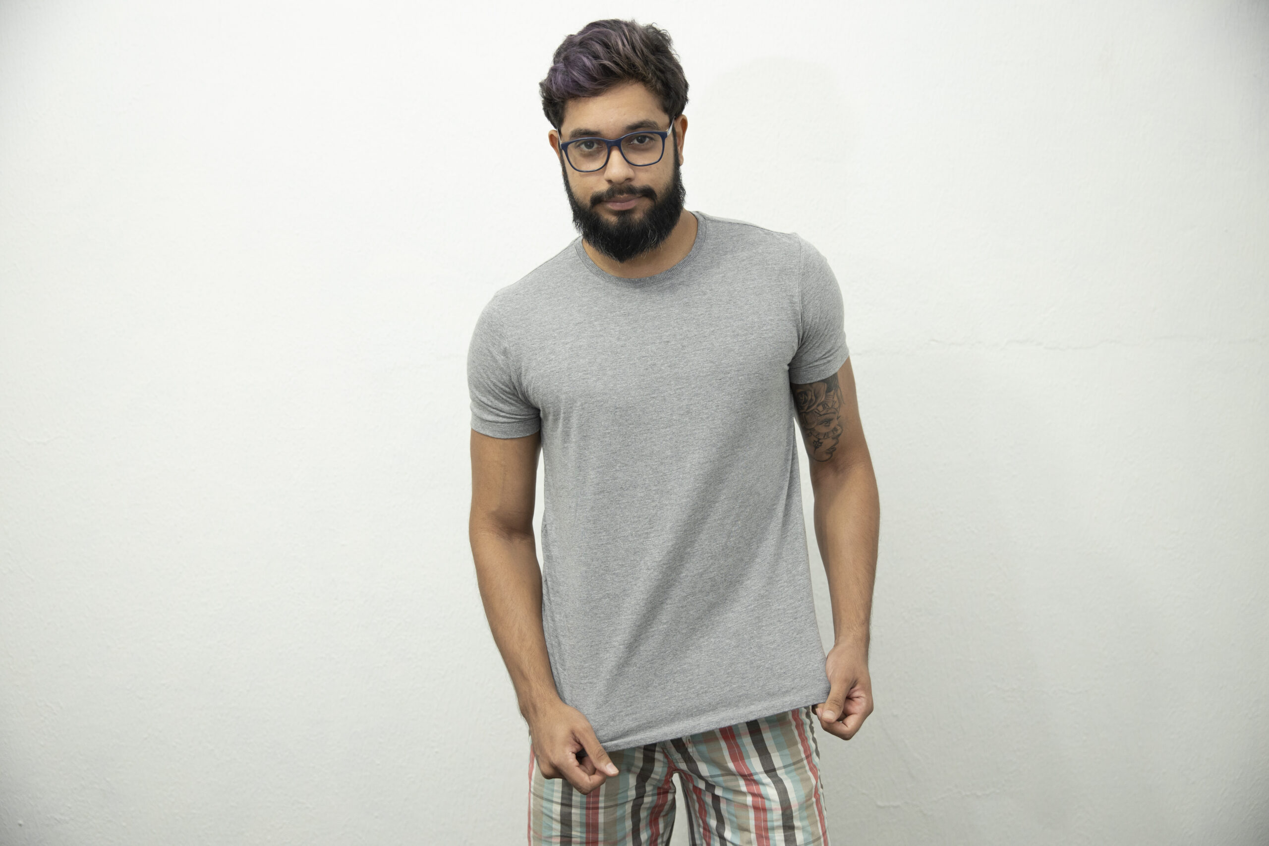 Pack Premium: 72 Camisetas Tshirts Básicas para Revenda